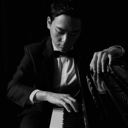 /magnoliaAuthor/steinway.com-americas/news/features/changyong-shin-musical-expression