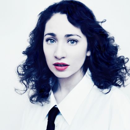 /magnoliaAuthor/steinway.com-americas/soundboard/soundboard-regina-spektor