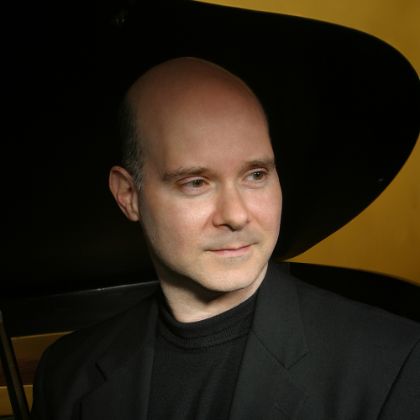 /magnoliaAuthor/steinway.com-americas/news/features/owners/gerardo-teissonniere