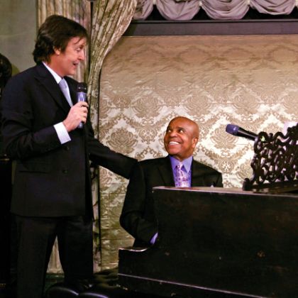 /magnoliaAuthor/steinway.com-americas/news/features/built-to-be-rebuilt