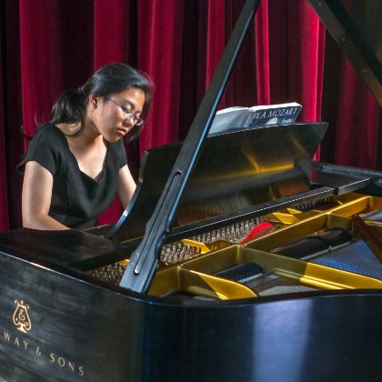 /magnoliaAuthor/steinway.com-americas/news/steinway-chronicle/k-12/heavens-open-for-all-steinway-gould-academy-s-global-piano-festival