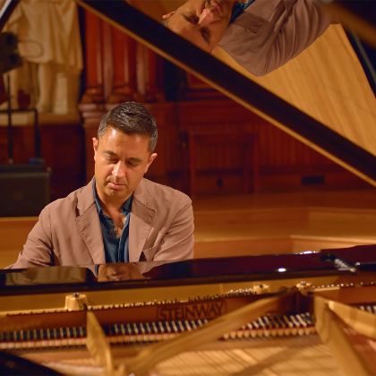 /magnoliaAuthor/steinway.com-americas/news/features/new-steinway-sanders-theatre-harvard