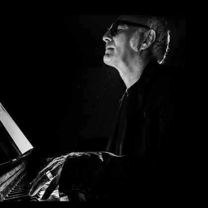 /magnoliaAuthor/steinway.com-americas/news/features/a-new-vision-ludovico-einaudi