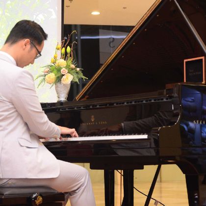 /magnoliaAuthor/steinway.vn/vi/news/hinh-anh-buoi-piano-recital-voi-doan-nhat-anh-nhung-cau-chuyen-cam-xuc