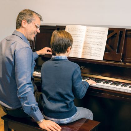 /magnoliaAuthor/steinwaydetroit.com/news-steinway-detroit/fathers-day-piano-sale