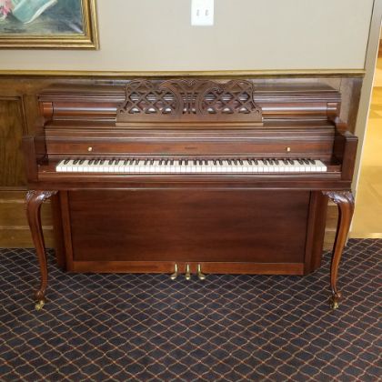 /magnoliaAuthor/steinwaydetroit.com/pianos/used-inventory/Pre-Owned-Upright-Pianos/everett-console-68475
