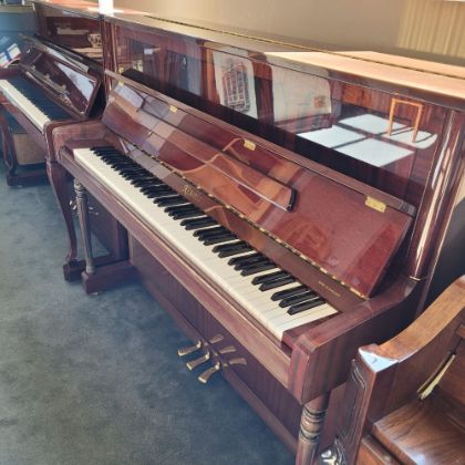 /magnoliaAuthor/steinwaydetroit.com/pianos/used-inventory/Pre-Owned-Upright-Pianos/kemble-studio-piano-301648