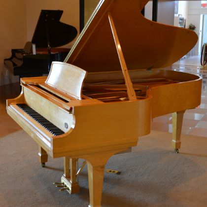 /magnoliaAuthor/steinwaydetroit.com/pianos/used-inventory/Custom-Steinway--532148